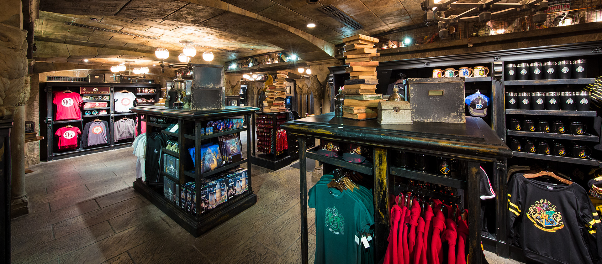 Filch’s Emporium™ of Confiscated Goods | Universal Beijing Resort
